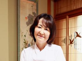 ぽっちゃり巨乳のおばちゃん按摩師　岡江みどり～癒やしの豊満ボディに包まれながら思いっきり中●ししたい　サンプル画像16